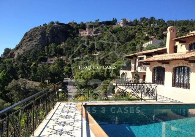 Chalet à acheter à Côte d'Azur 3