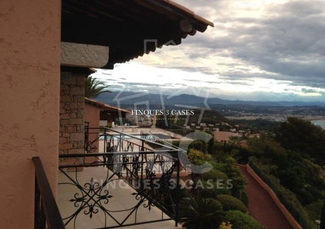Chalet à acheter à Côte d'Azur 11