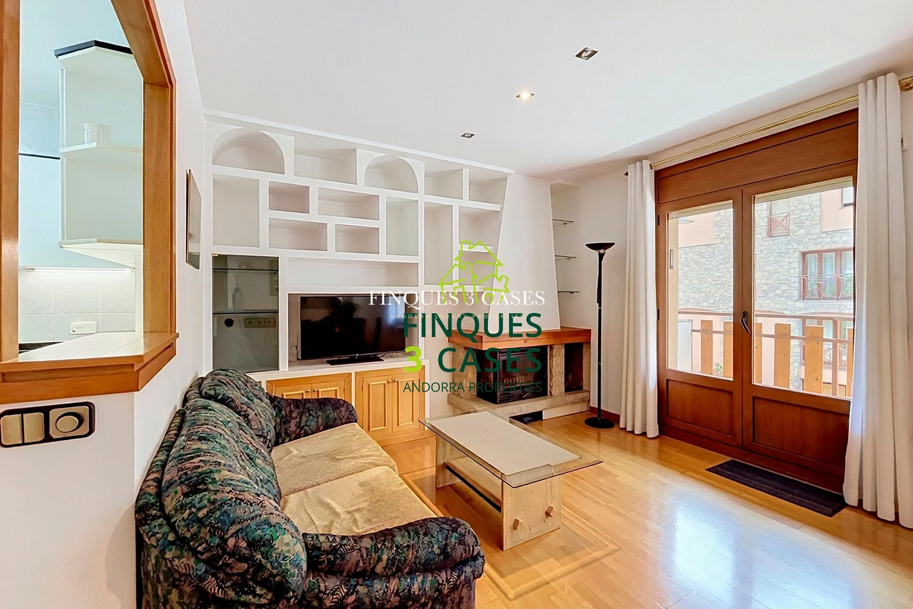 Central Apartment for Sale in Encamp 7
