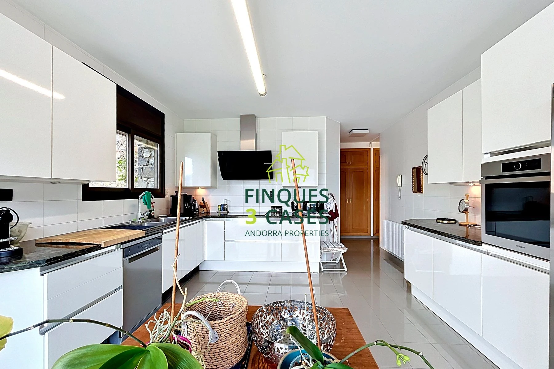 Excepcional Chalet Independiente en Venta en Escaldes