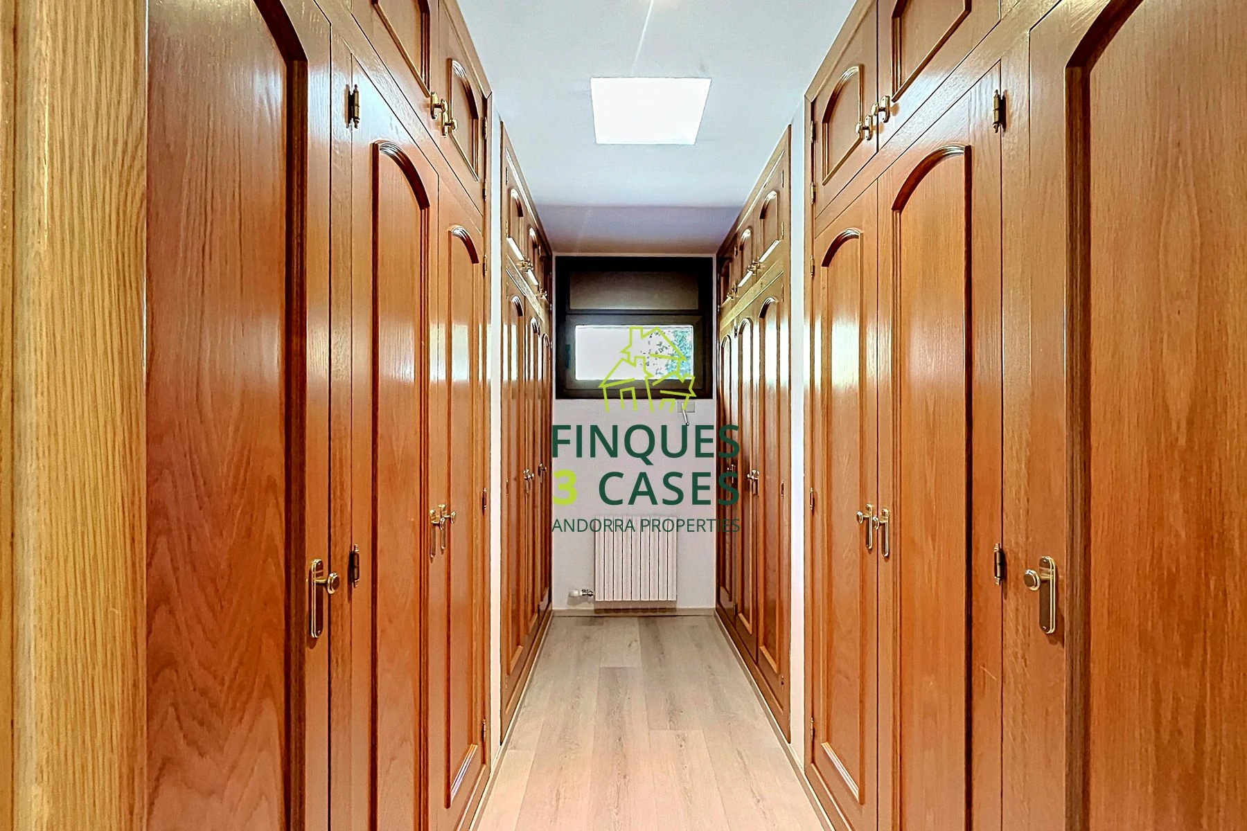 Excepcional Chalet Independiente en Venta en Escaldes