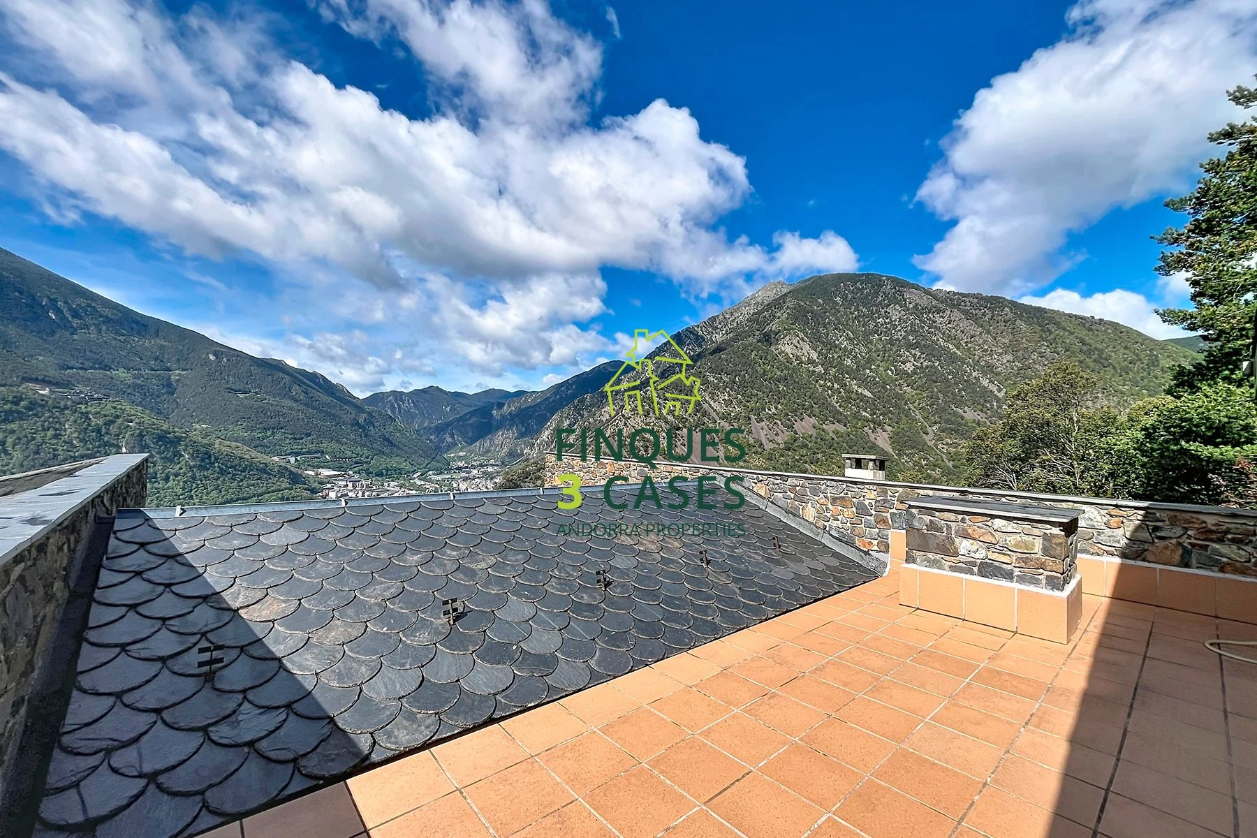 Excepcional Chalet Independiente en Venta en Escaldes