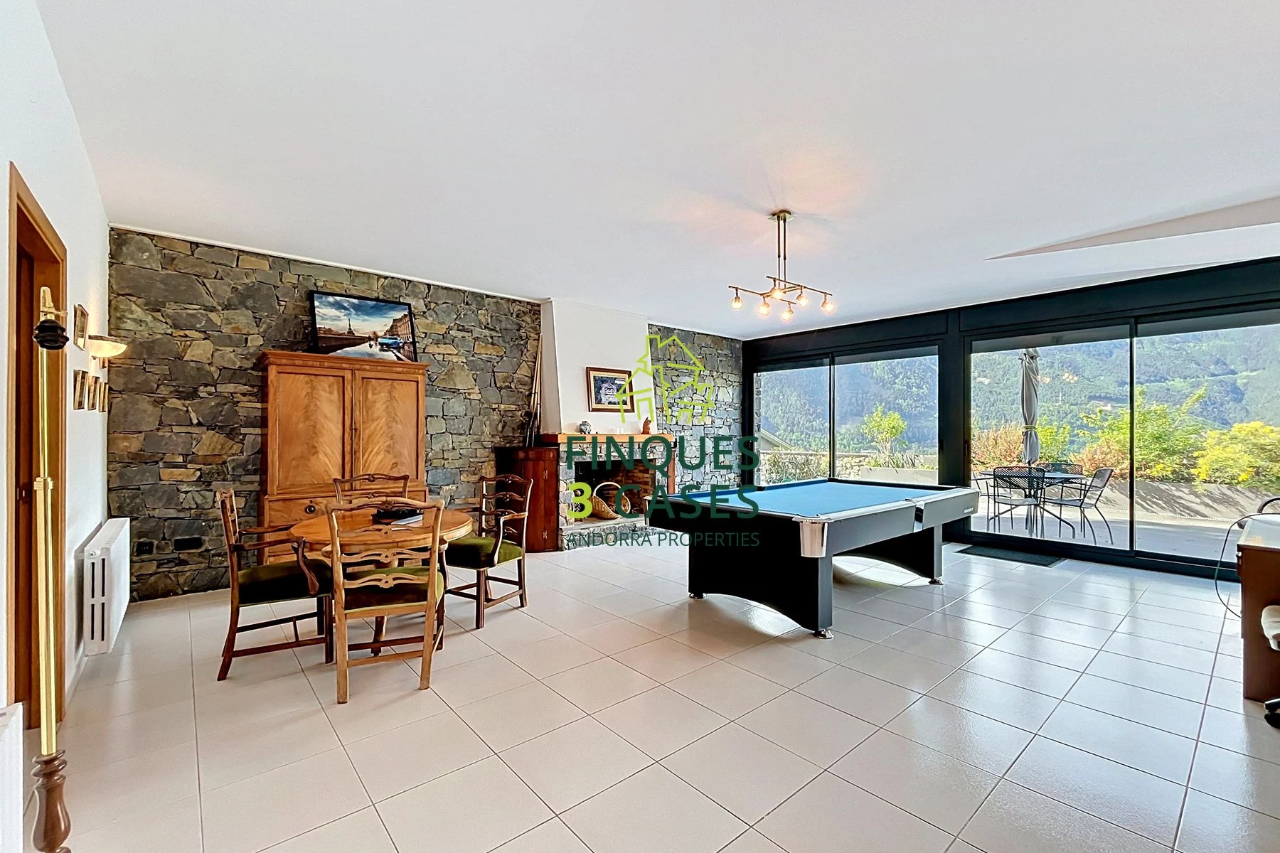 Excepcional Chalet Independiente en Venta en Escaldes