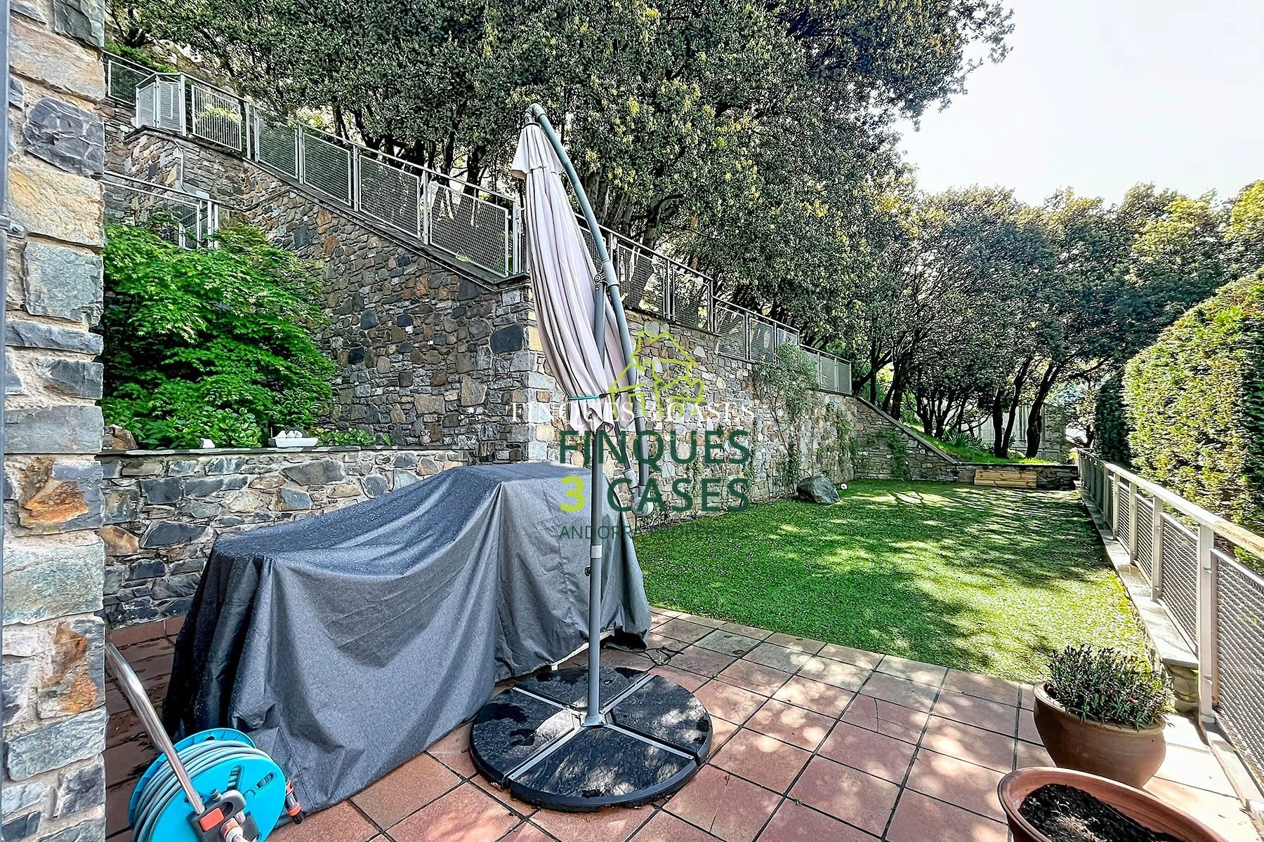 Exceptional Independent Chalet for Sale in Escaldes 8