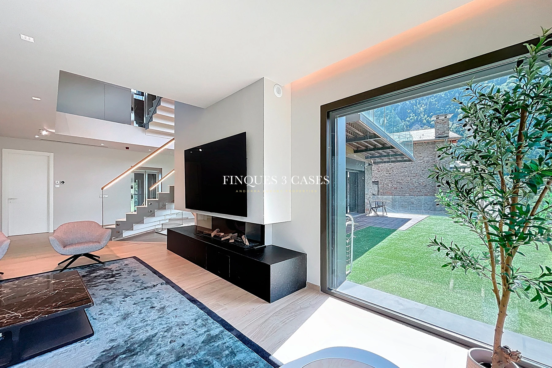 Exclusivo chalet con vistas cautivadoras para comprar en Andorra 5