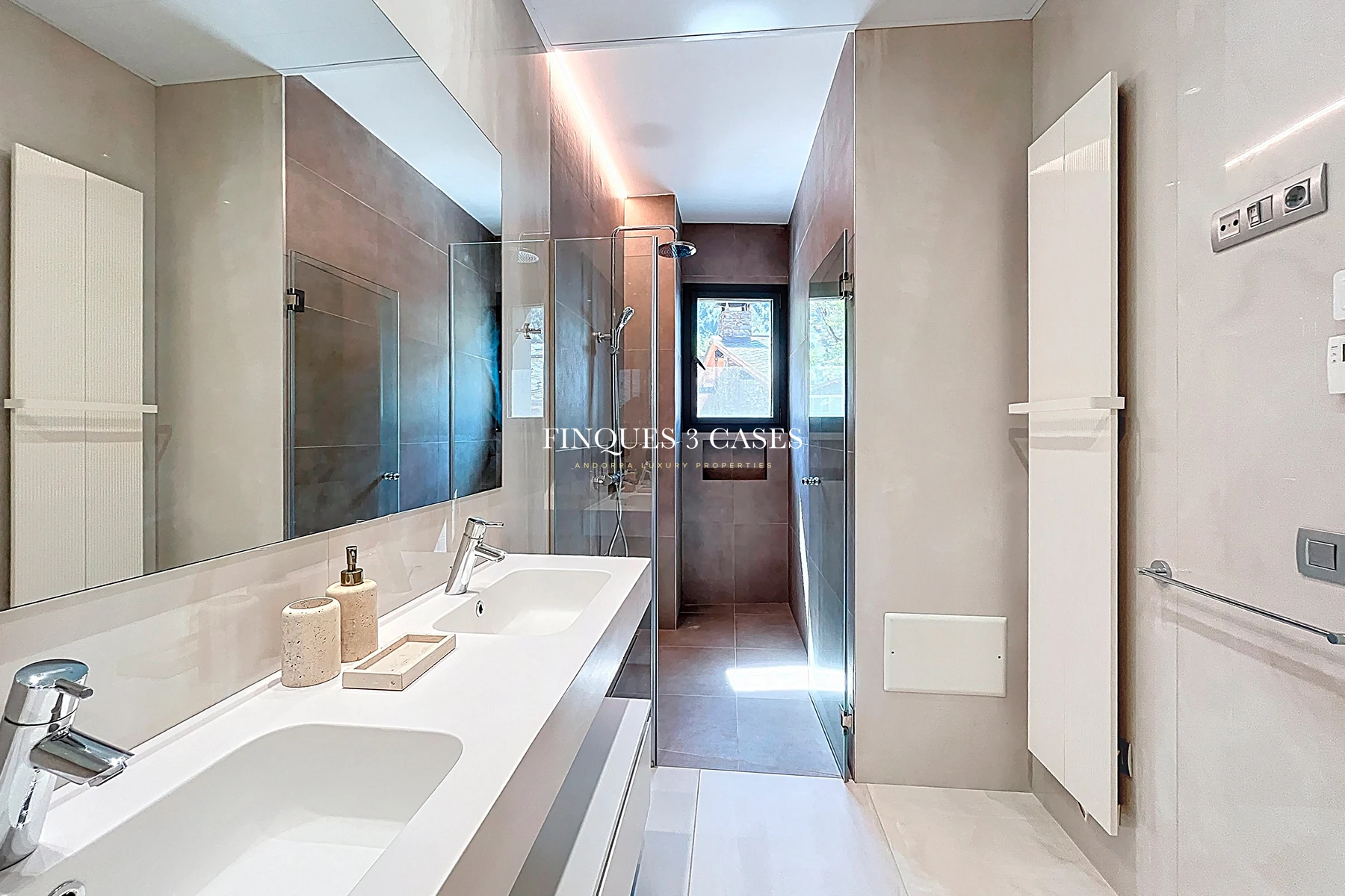 Exclusivo chalet con vistas cautivadoras para comprar en Andorra 38