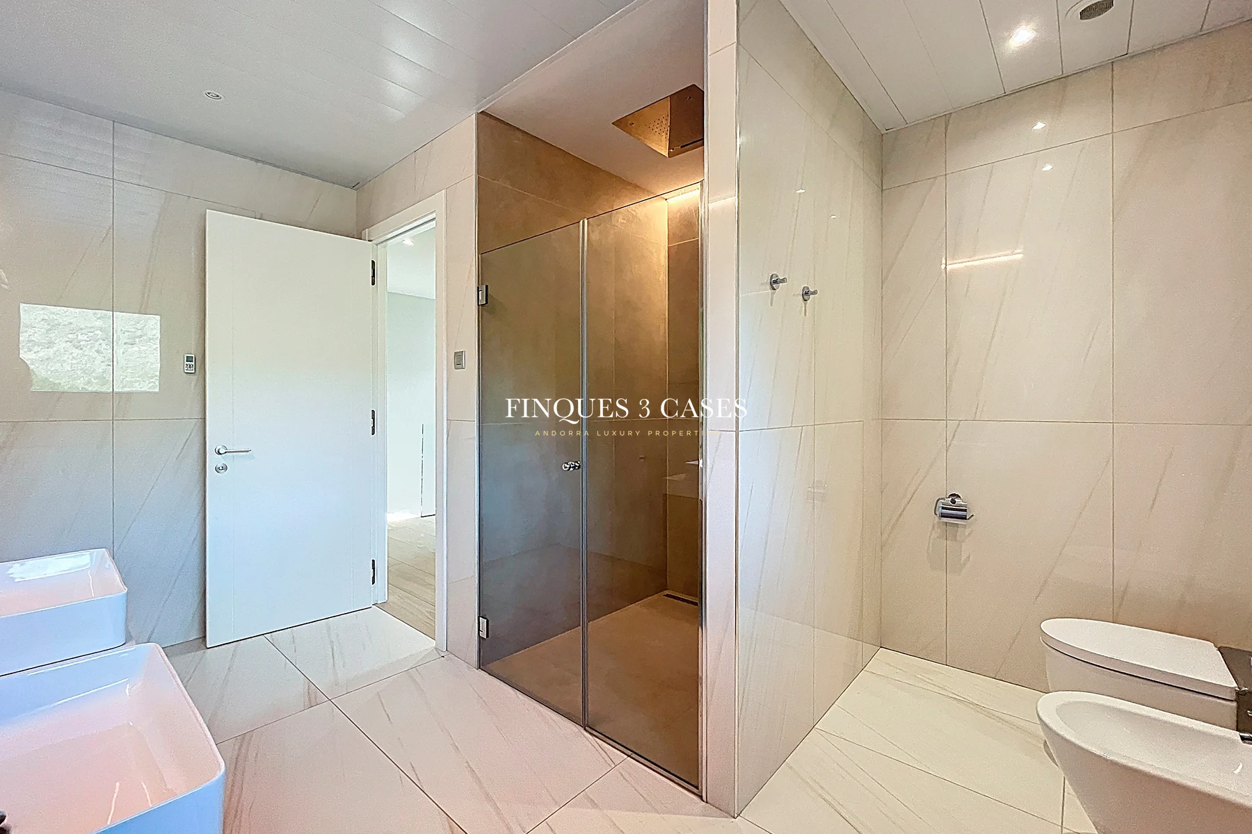 Exclusivo chalet con vistas cautivadoras para comprar en Andorra 58