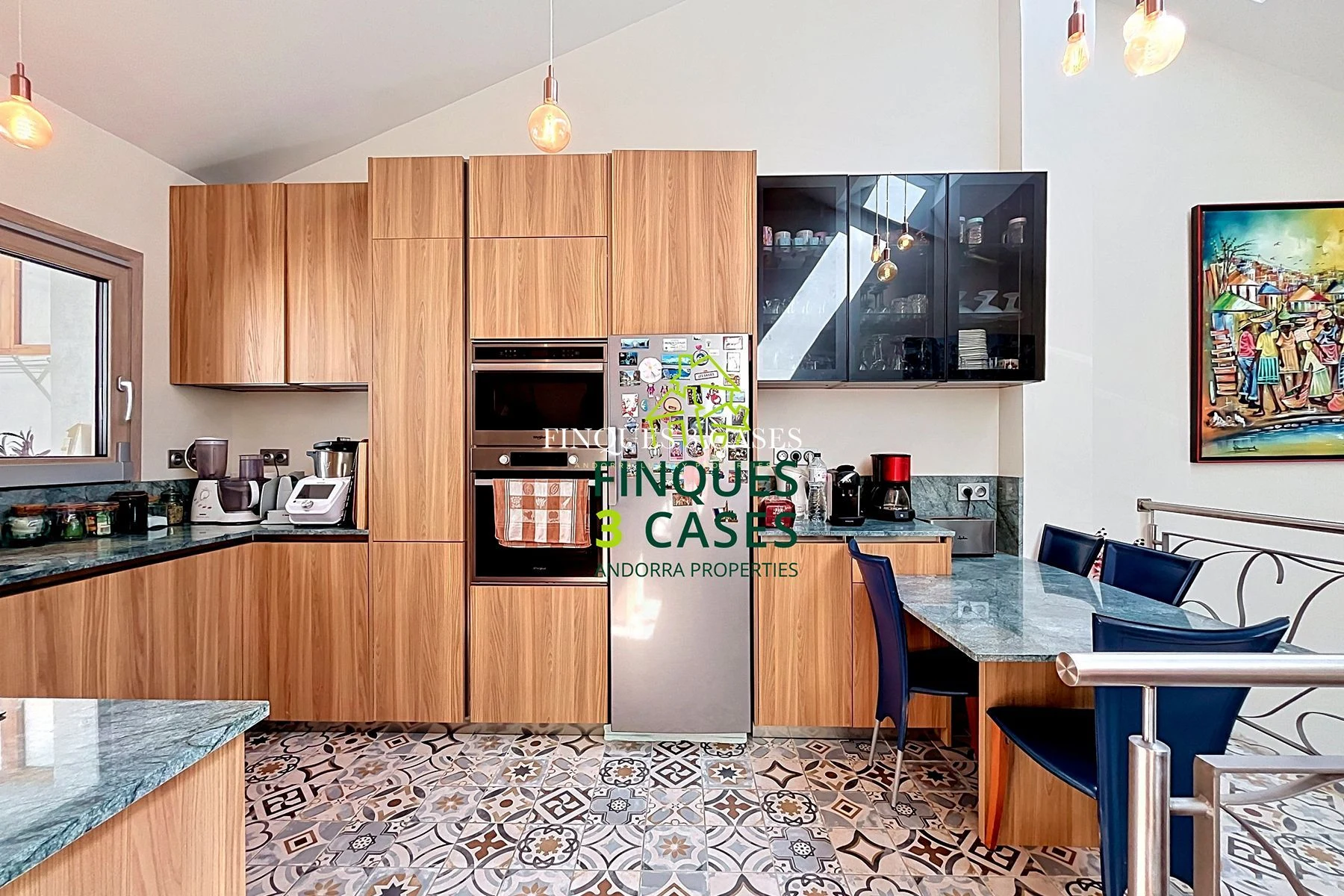 Terraced House for Sale in Escaldes 16