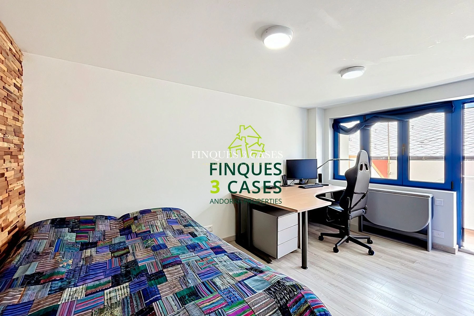 Terraced House for Sale in Escaldes 28