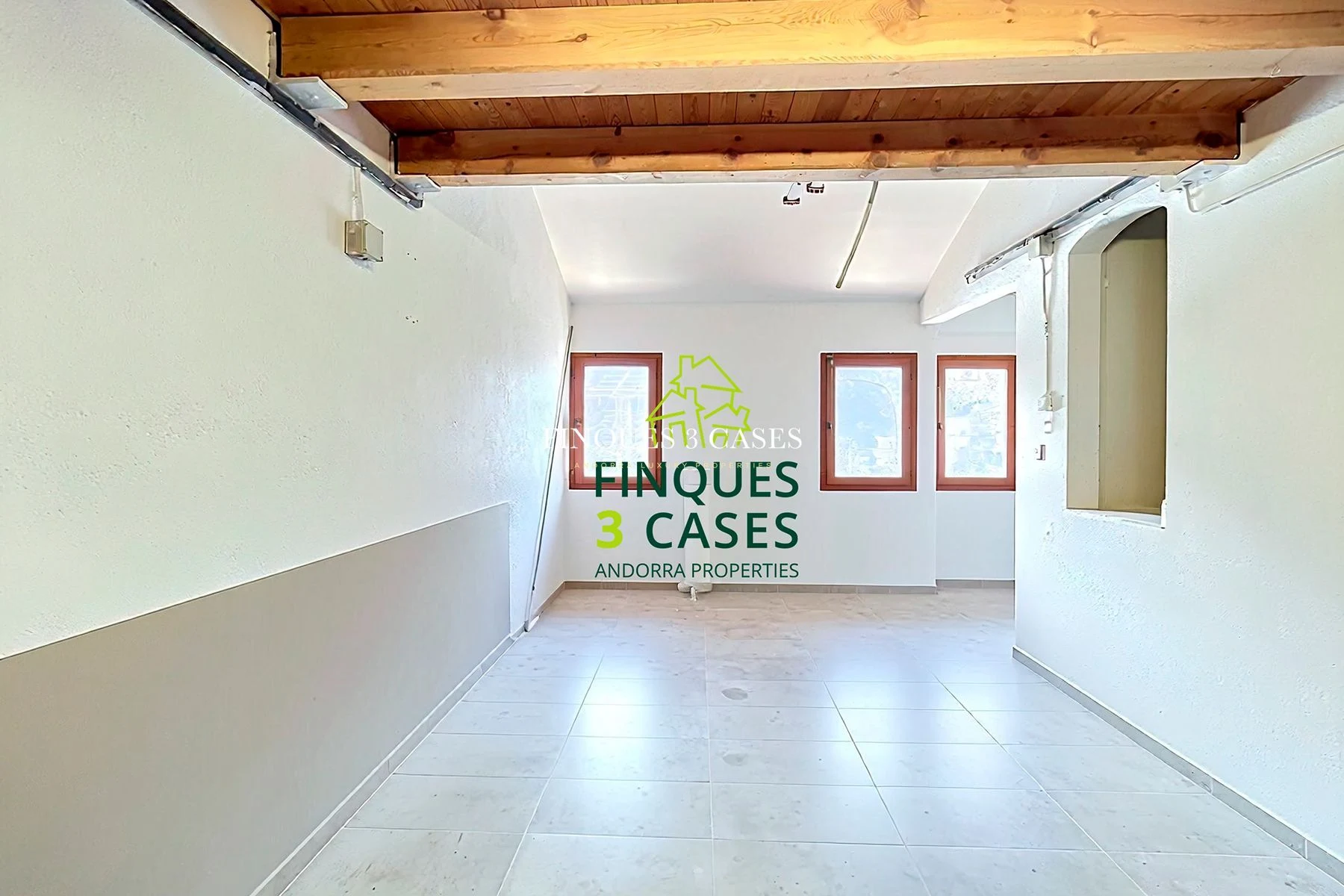 Terraced House for Sale in Escaldes 50
