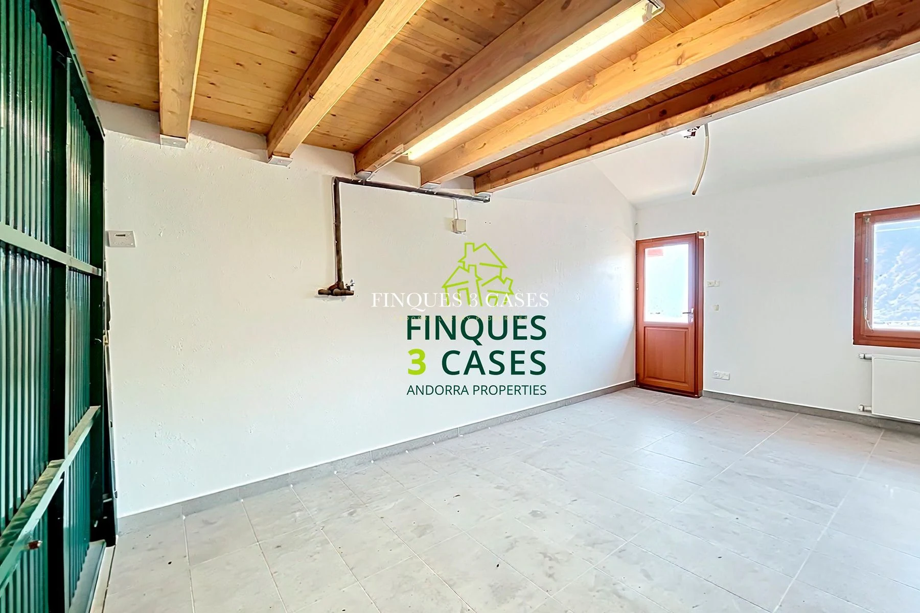 Terraced House for Sale in Escaldes 49